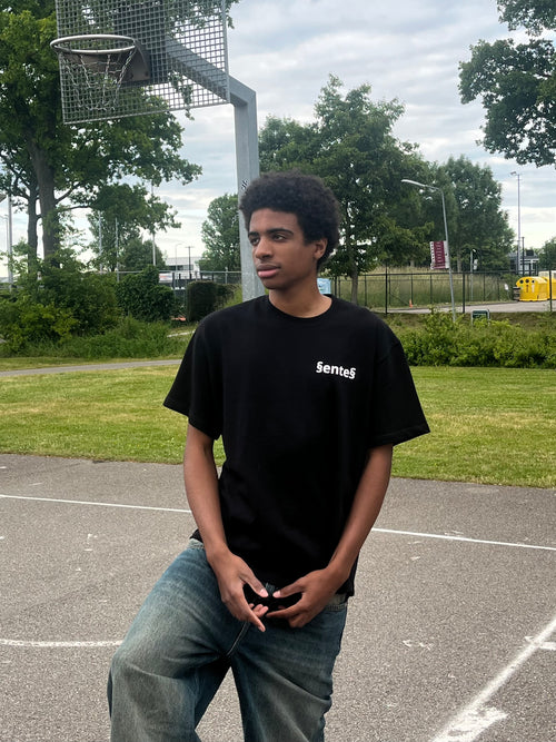 SENTES 'Story' tee