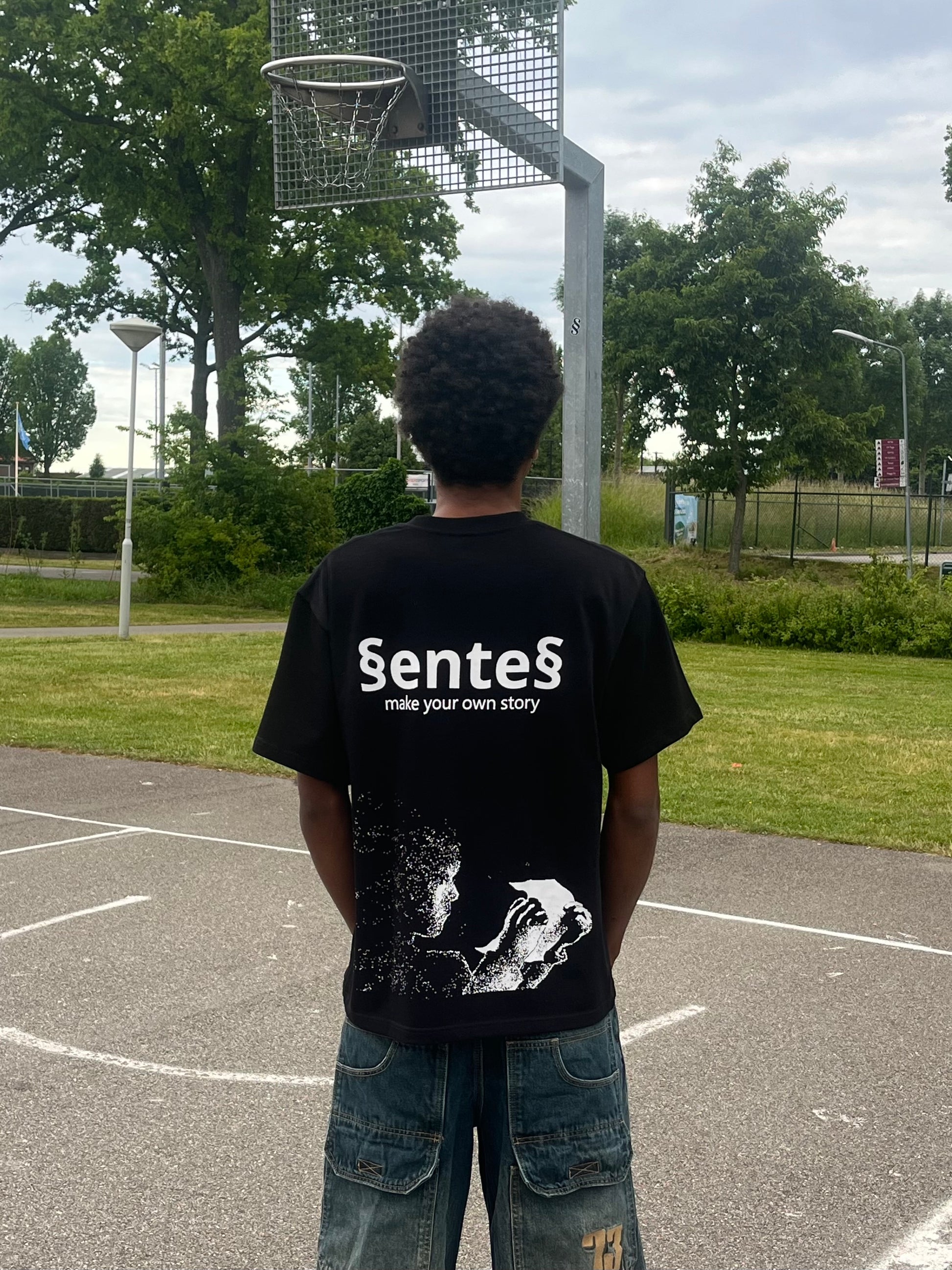 SENTES 'Story' tee