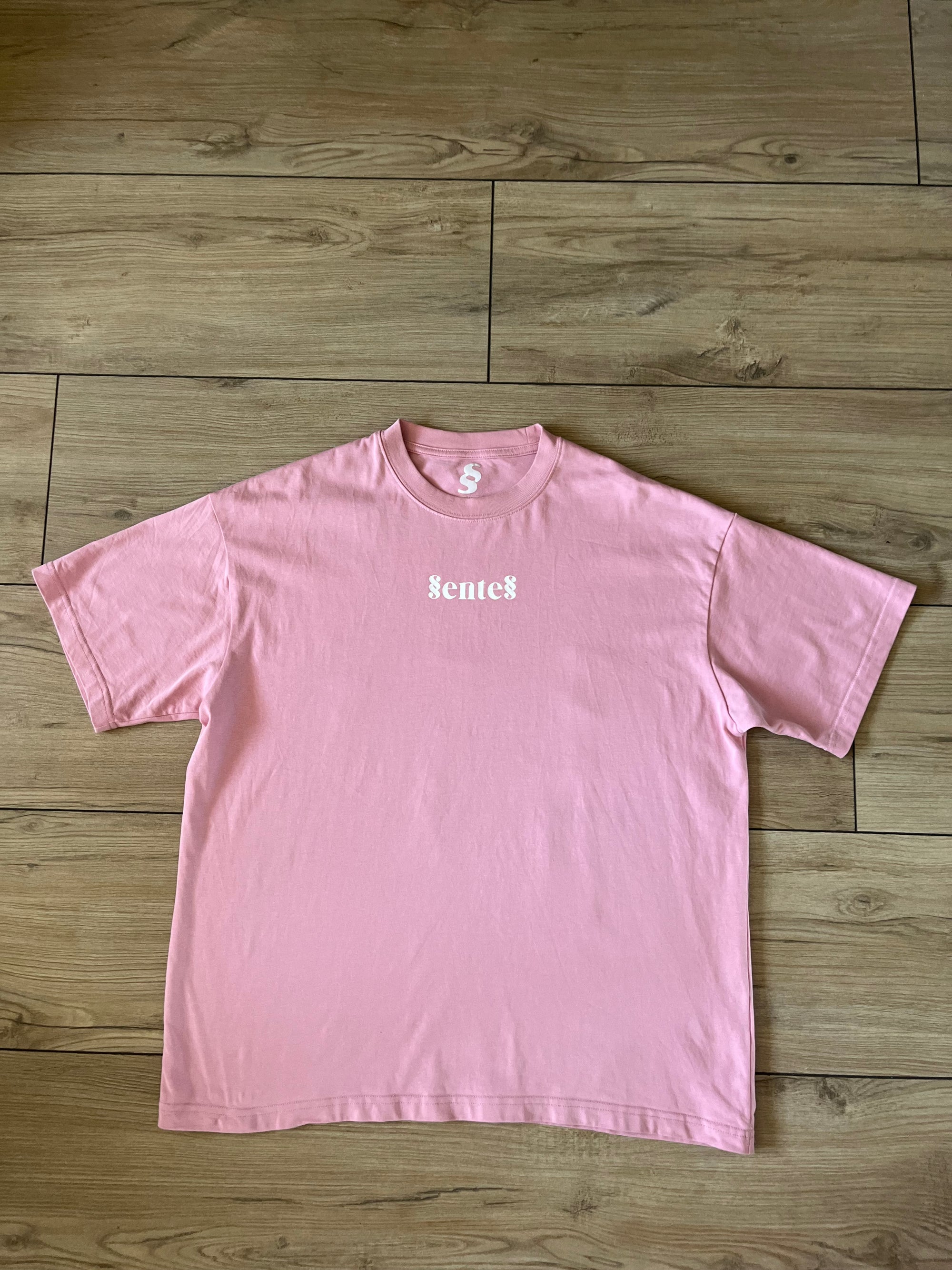 SENTES 'Unity' tee