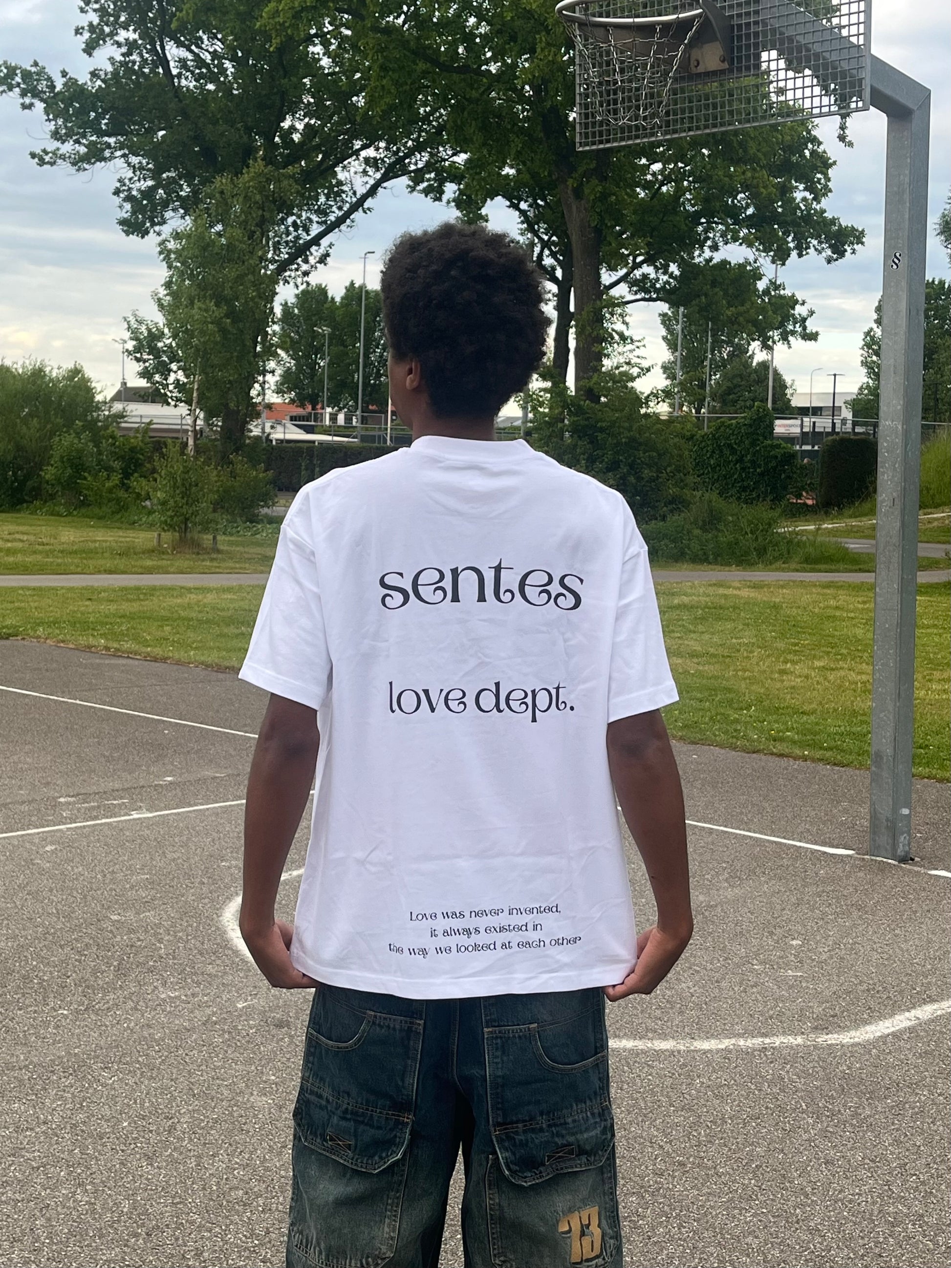 SENTES 'Love dept' tee